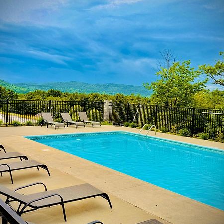 Travelodge By Wyndham Lake George Ny Zewnętrze zdjęcie