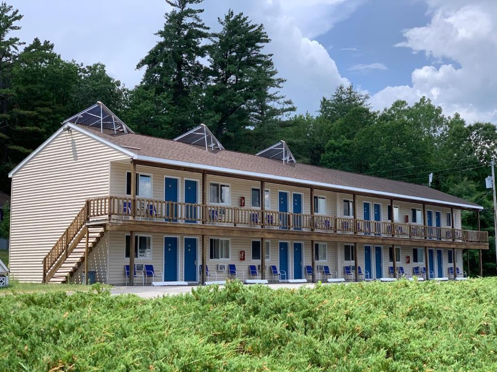 Travelodge By Wyndham Lake George Ny Zewnętrze zdjęcie