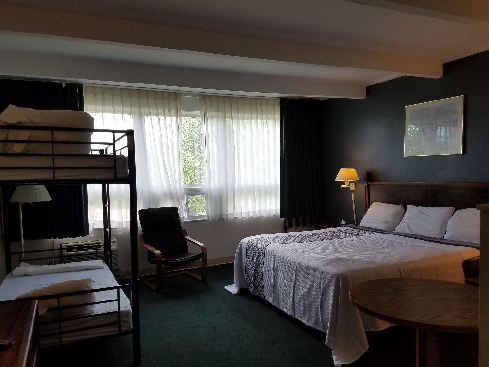 Travelodge By Wyndham Lake George Ny Zewnętrze zdjęcie
