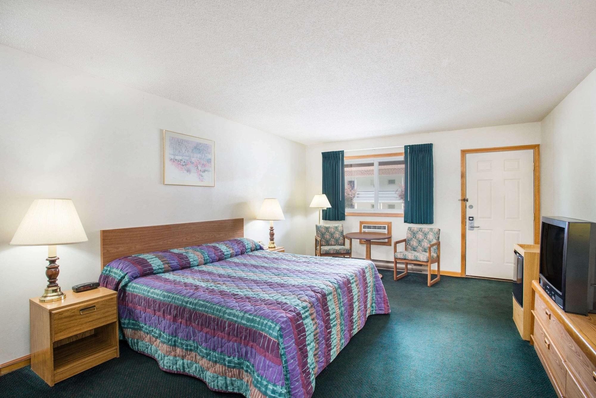 Travelodge By Wyndham Lake George Ny Zewnętrze zdjęcie